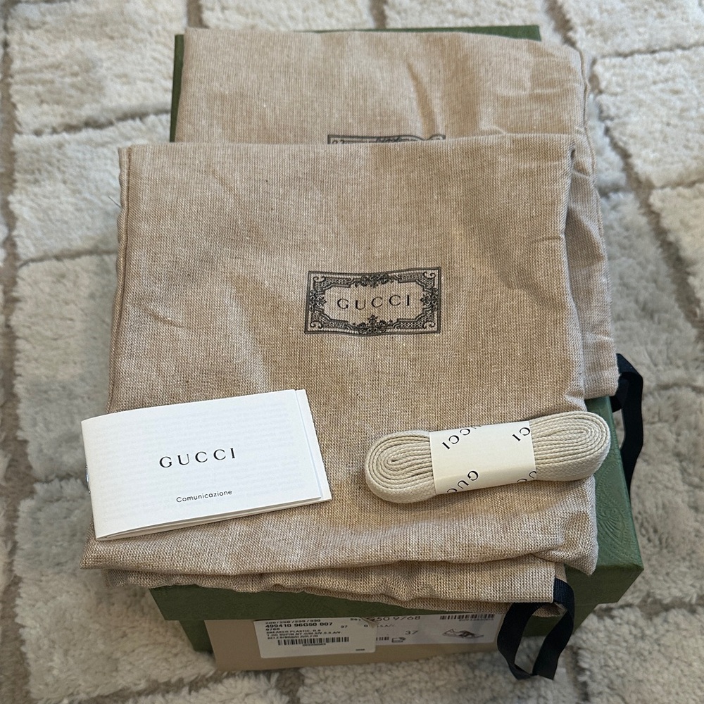 Gucci Beige Monogram Sneakers with Red and Blue Accents - Picture 7 of 10